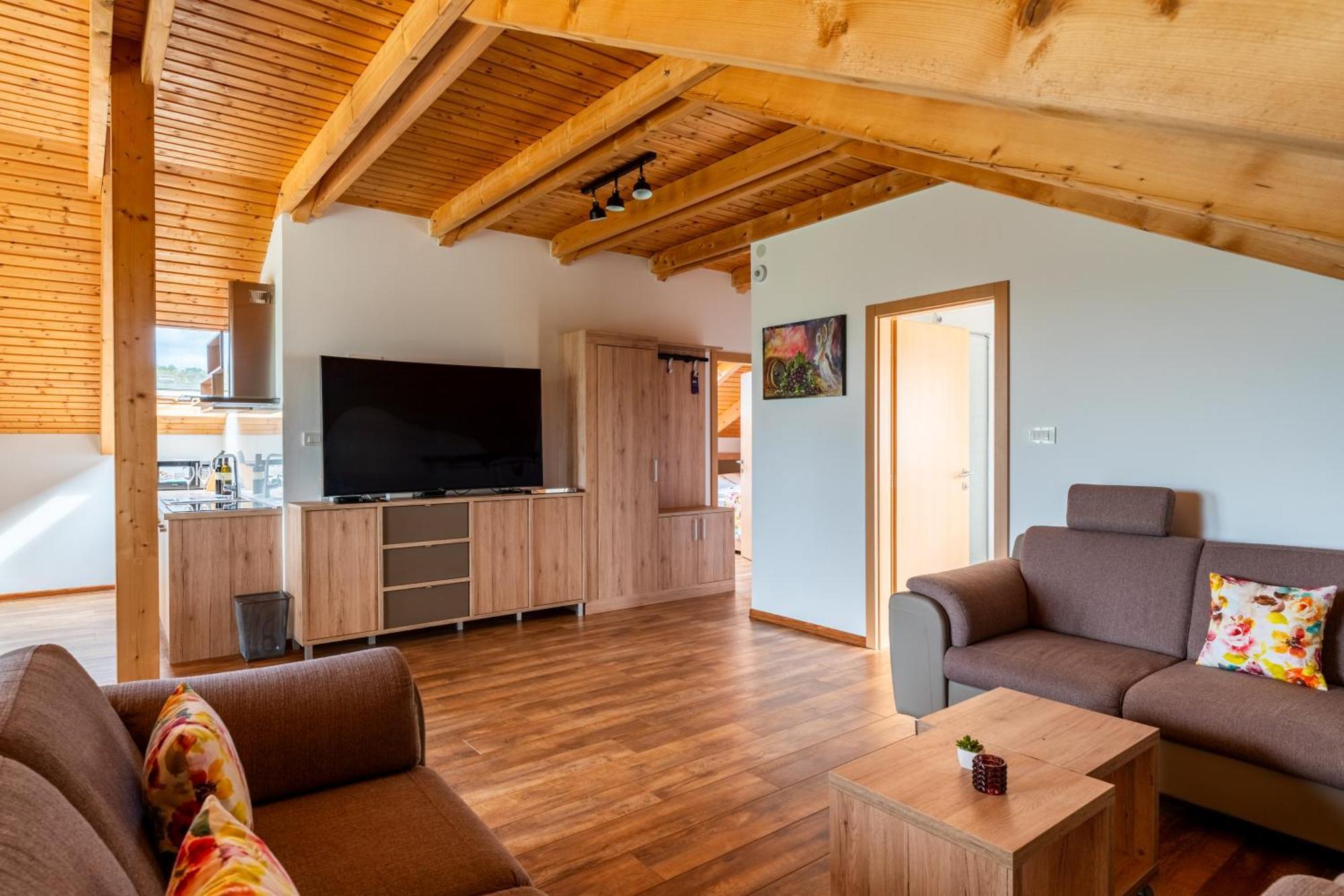 Bed&Breakfast Vinarija Coner Bjelovar Exterior photo